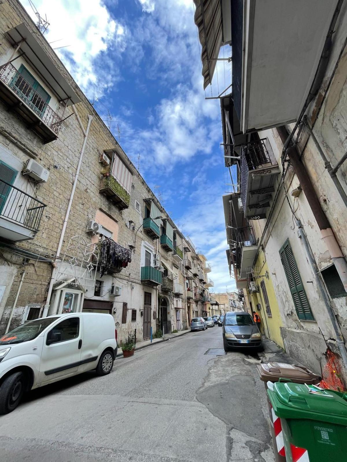 Charm E Chic Apartment Napoli Ngoại thất bức ảnh